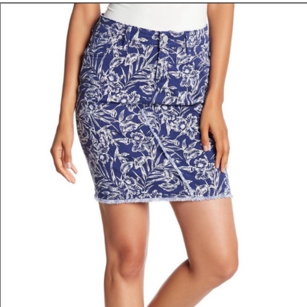 TOMMY BAHAMA Mar a‎ Sketch Denim Skirt 4 Raw Hem Tropical Stretch Coastal NWOT